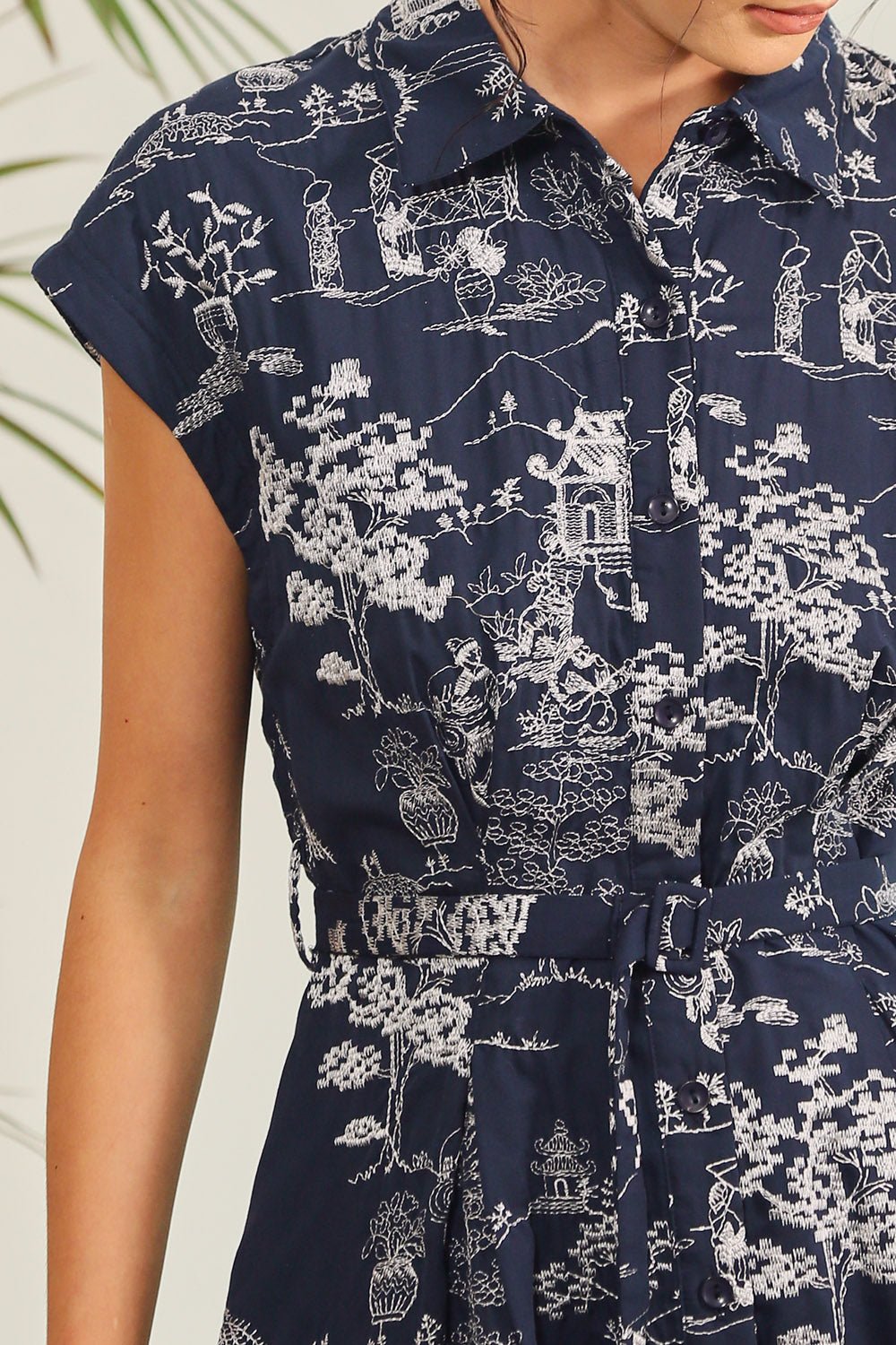Dezza Midi Dress in Navy Blue Scenic Embroidery - Image 11
