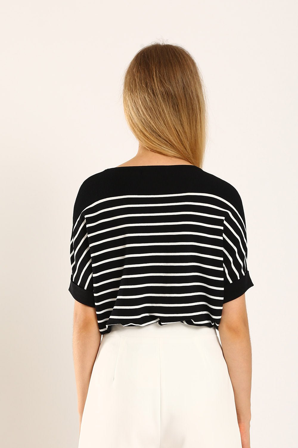 Valeina Contrast Knit Top in Black - Image 6