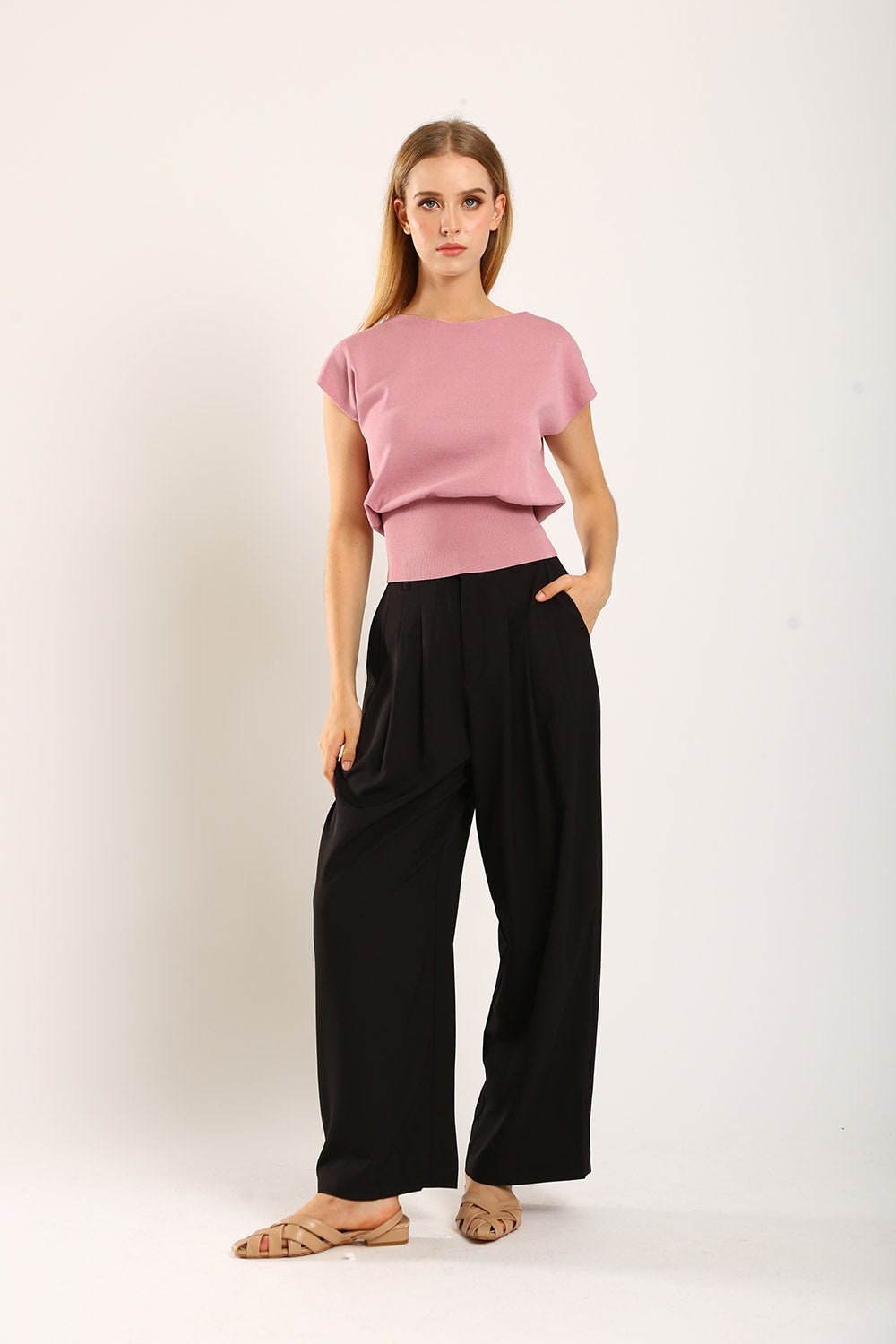 Graciela V-Slit Knit Top in Dust Pink - Image 8