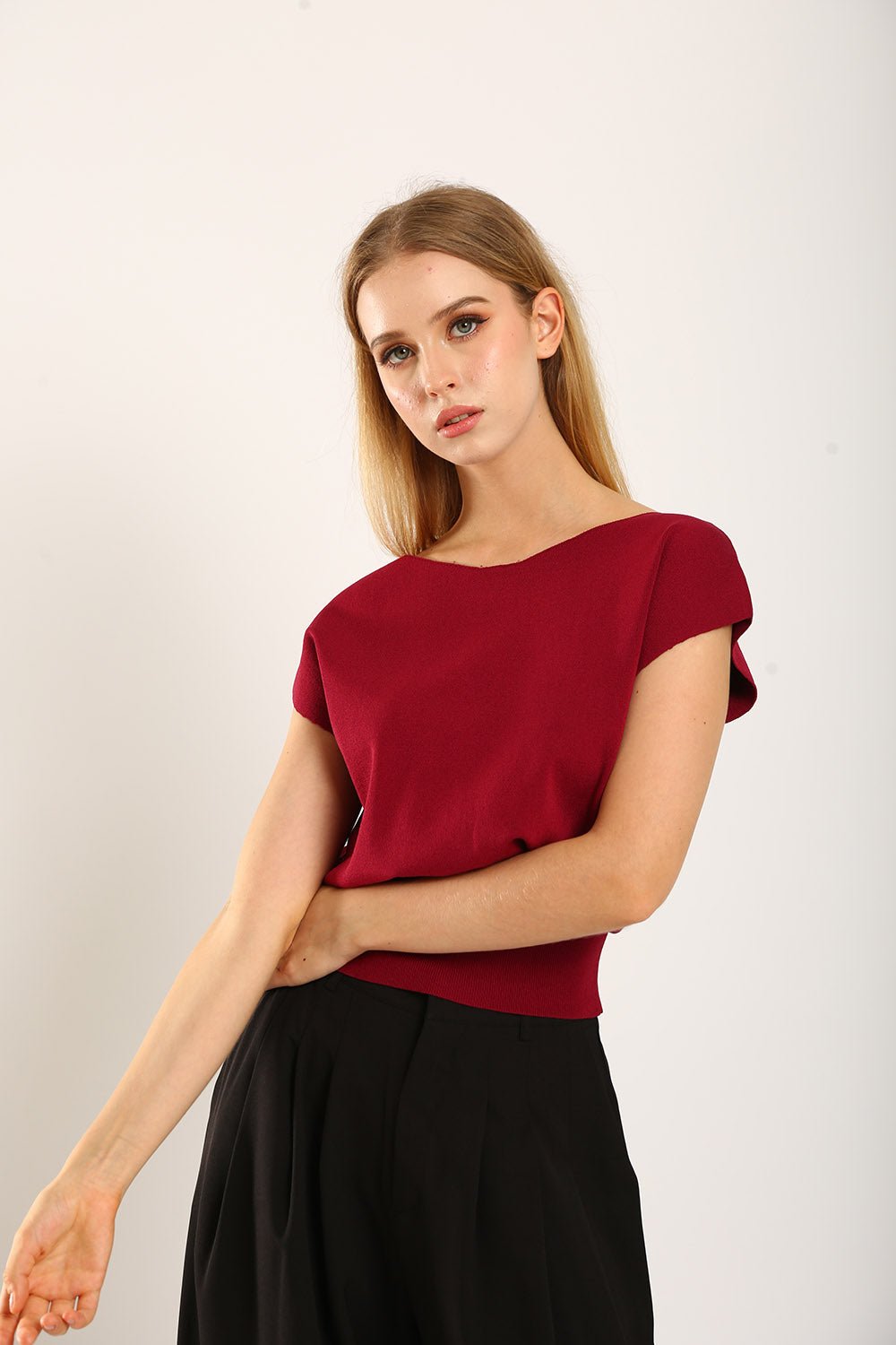 Graciela V-Slit Knit Top in Red - Image 4