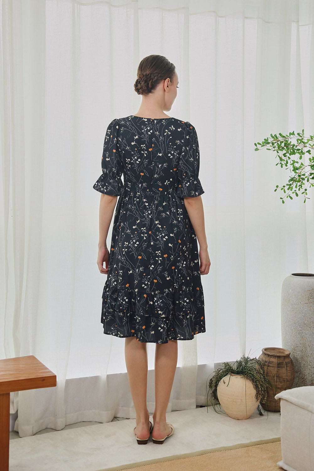Suri Maxi Dress in Noir Bloom - Image 8