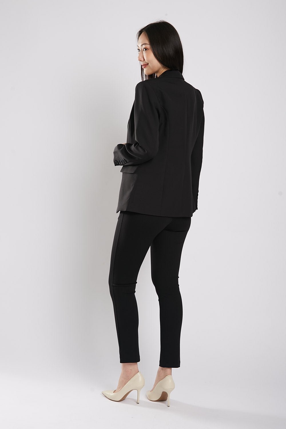 Albertha Ultra Stretchable Blazer in Black - Image 7