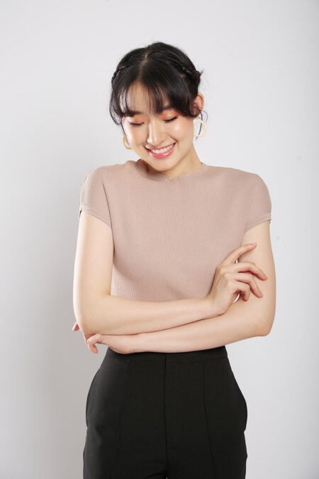 Yesenia Knit Top in Oat