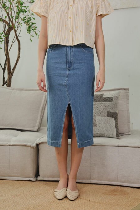 Aubrie Front Slit Denim Midi Skirt