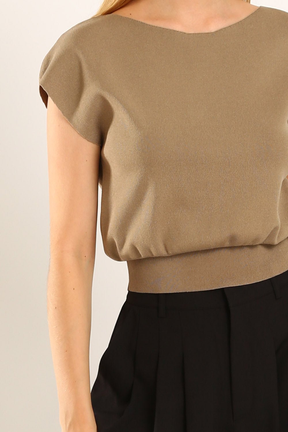 Graciela V-Slit Knit Top in Coffee - Image 2